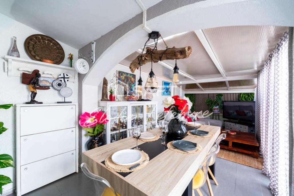 3 Zimmer Villa zu verkaufen in Empuriabrava - 368.000 € (Ref: 9744110)