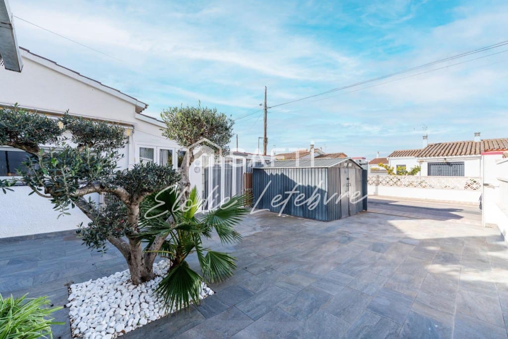 3 Zimmer Villa zu verkaufen in Empuriabrava - 368.000 € (Ref: 9744110)