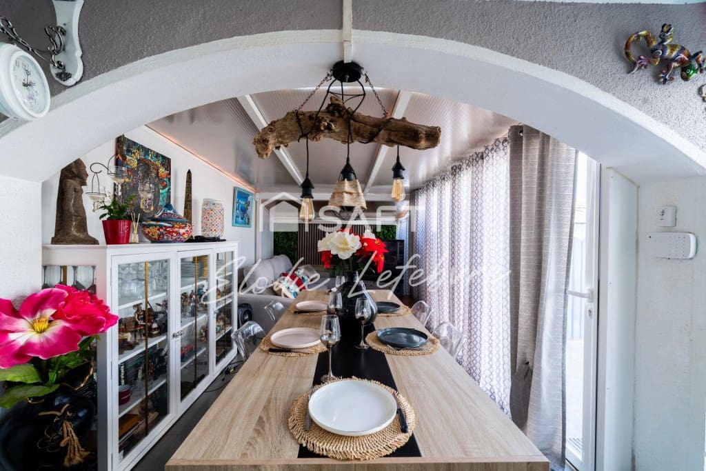 3 Zimmer Villa zu verkaufen in Empuriabrava - 368.000 € (Ref: 9744110)