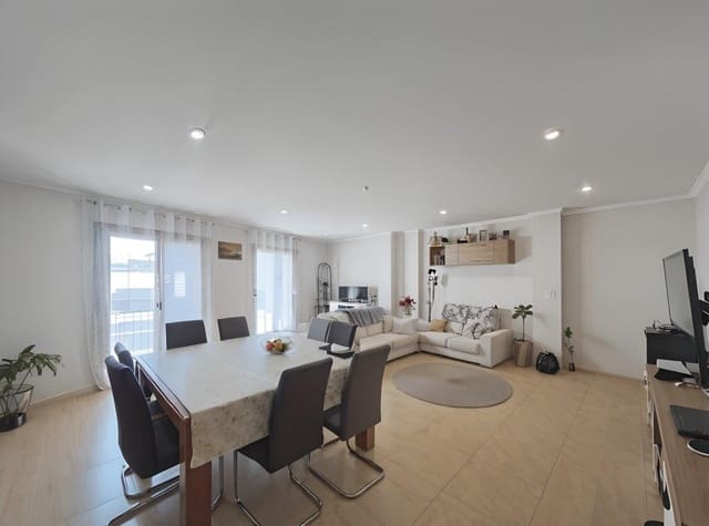 4 quarto Apartamento para venda em Benigánim - 165 000 € (Ref: 9747767)