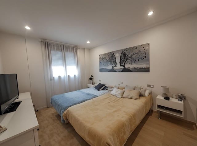 4 quarto Apartamento para venda em Benigánim - 165 000 € (Ref: 9747767)