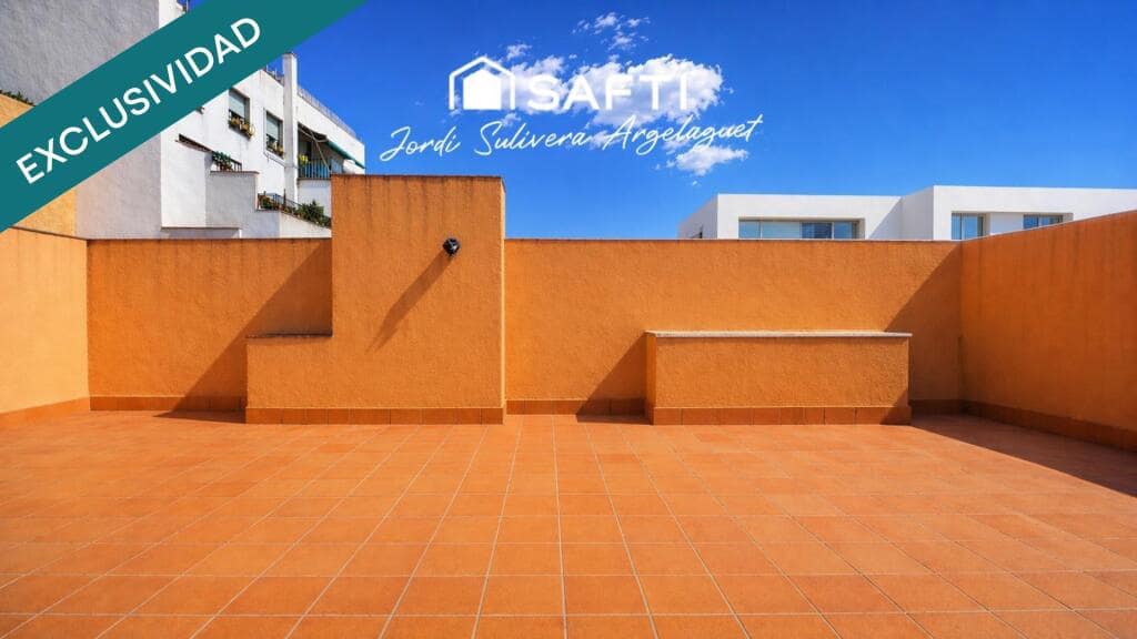 4 bedroom Apartment for sale in Girona city - € 489,000 (Ref: 9747768)