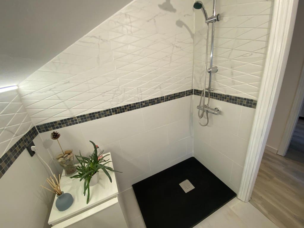 1 soverom Penthouse til salgs i Villaquilambre - € 112 000 (Ref: 9747769)