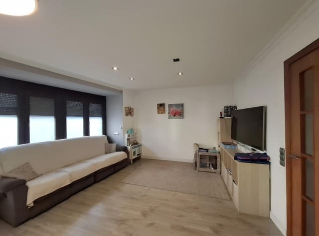 3 soveværelse Lejlighed til salg i Ontinyent - € 138.000 (Ref: 9751866)