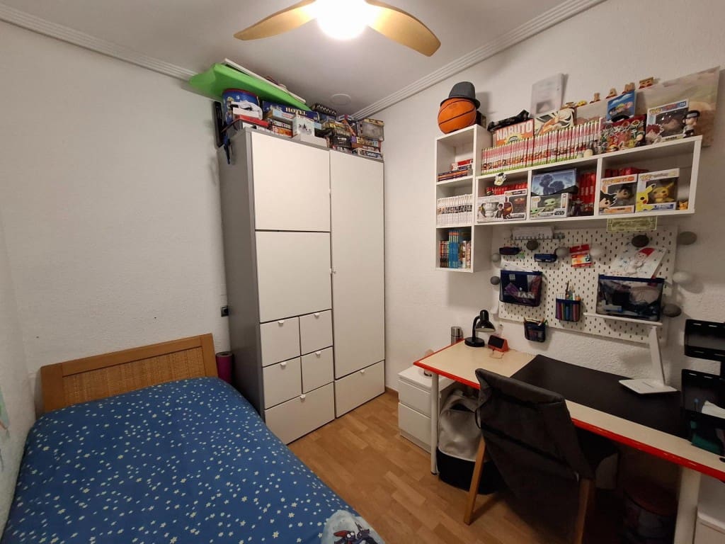 3 soveværelse Lejlighed til salg i Ontinyent - € 138.000 (Ref: 9751866)