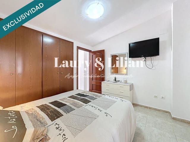 2 bedroom Terraced Villa for sale in Empuriabrava, Castelló d'Empúries - € 195,000 (Ref: 9751867)