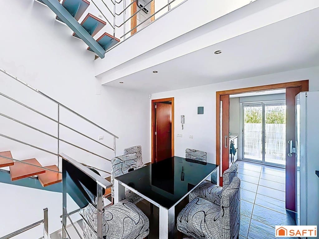 3 soveværelse Rækkehus til salg i Daimus med swimmingpool - € 395.000 (Ref: 9751869)