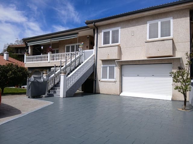 5 sypialnia Willa na sprzedaż w Castellbisbal z basenem garażem - 595 000 € (Ref: 9751872)