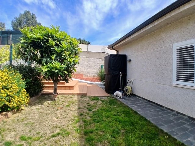 5 sypialnia Willa na sprzedaż w Castellbisbal z basenem garażem - 595 000 € (Ref: 9751872)