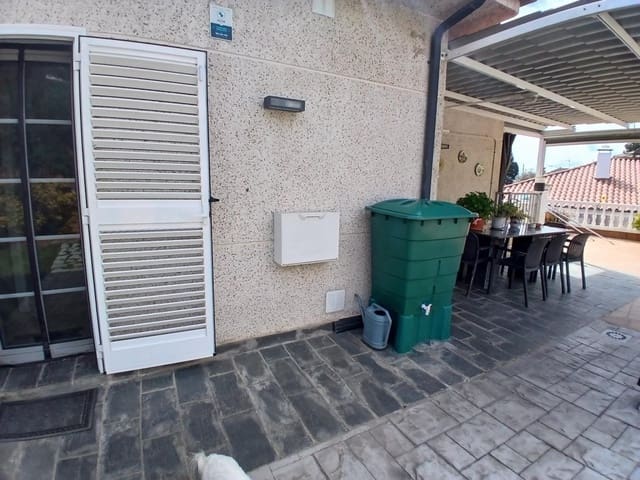 5 sypialnia Willa na sprzedaż w Castellbisbal z basenem garażem - 595 000 € (Ref: 9751872)