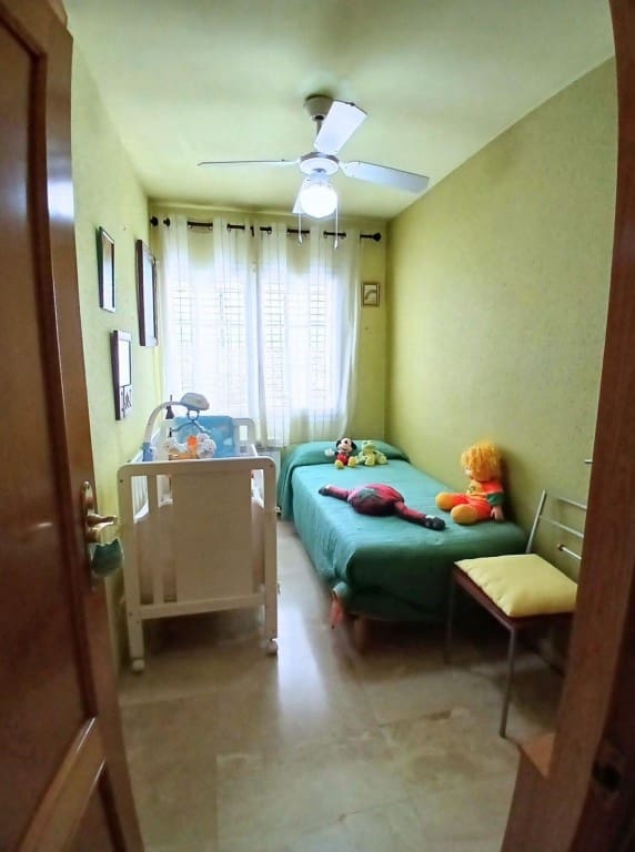 5 sypialnia Willa na sprzedaż w Castellbisbal z basenem garażem - 595 000 € (Ref: 9751872)