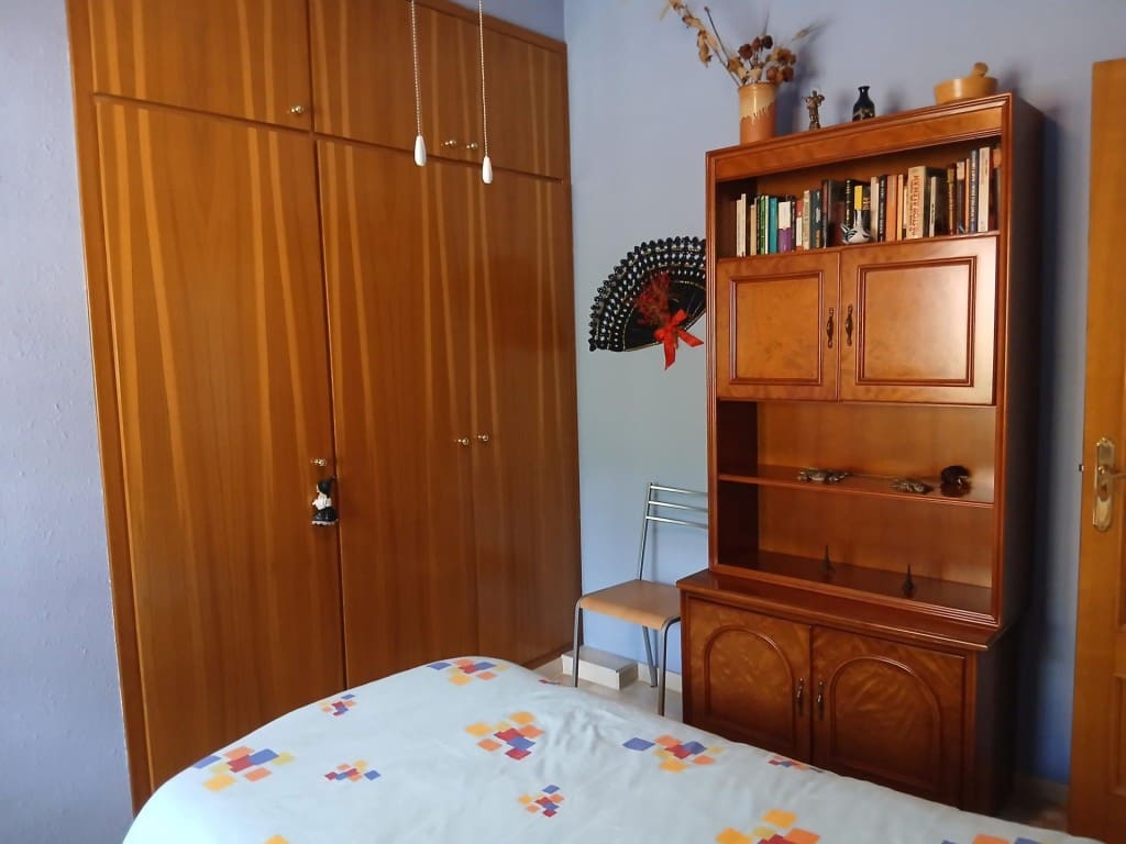 5 sypialnia Willa na sprzedaż w Castellbisbal z basenem garażem - 595 000 € (Ref: 9751872)