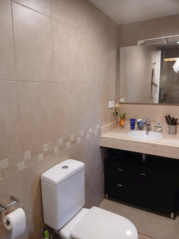 5 sypialnia Willa na sprzedaż w Castellbisbal z basenem garażem - 595 000 € (Ref: 9751872)