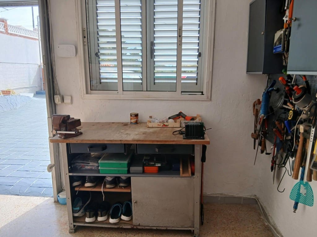 5 sypialnia Willa na sprzedaż w Castellbisbal z basenem garażem - 595 000 € (Ref: 9751872)