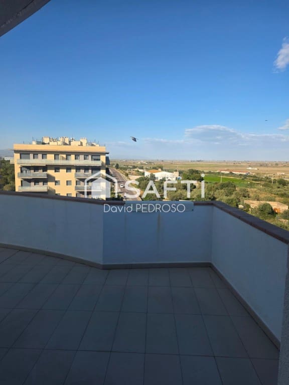 Ático de 2 habitaciones en Sant Carles de la Ràpita en venta - 199.000 € (Ref: 9751873)