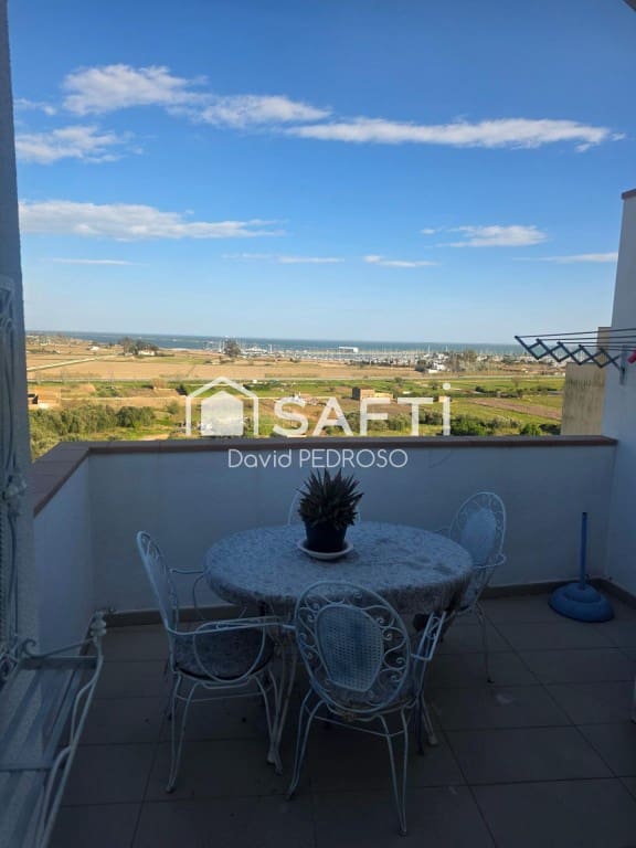 Ático de 2 habitaciones en Sant Carles de la Ràpita en venta - 199.000 € (Ref: 9751873)