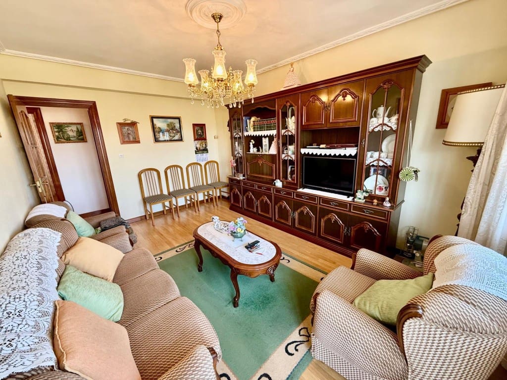 3 bedroom Apartment for sale in Palencia city - € 129,000 (Ref: 9751875)