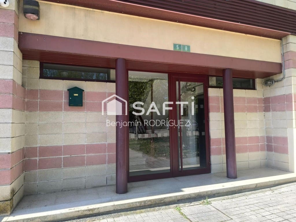 Garage for sale in Laguna de Duero - € 38,000 (Ref: 9751877)