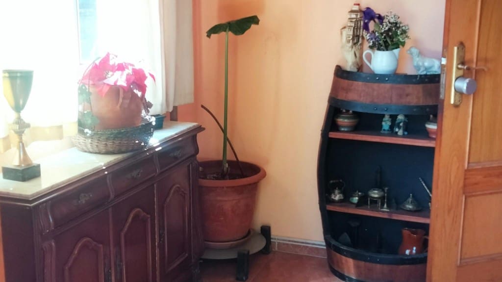 6 sovrum Villa till salu i Piera - 264 000 € (Ref: 9755533)