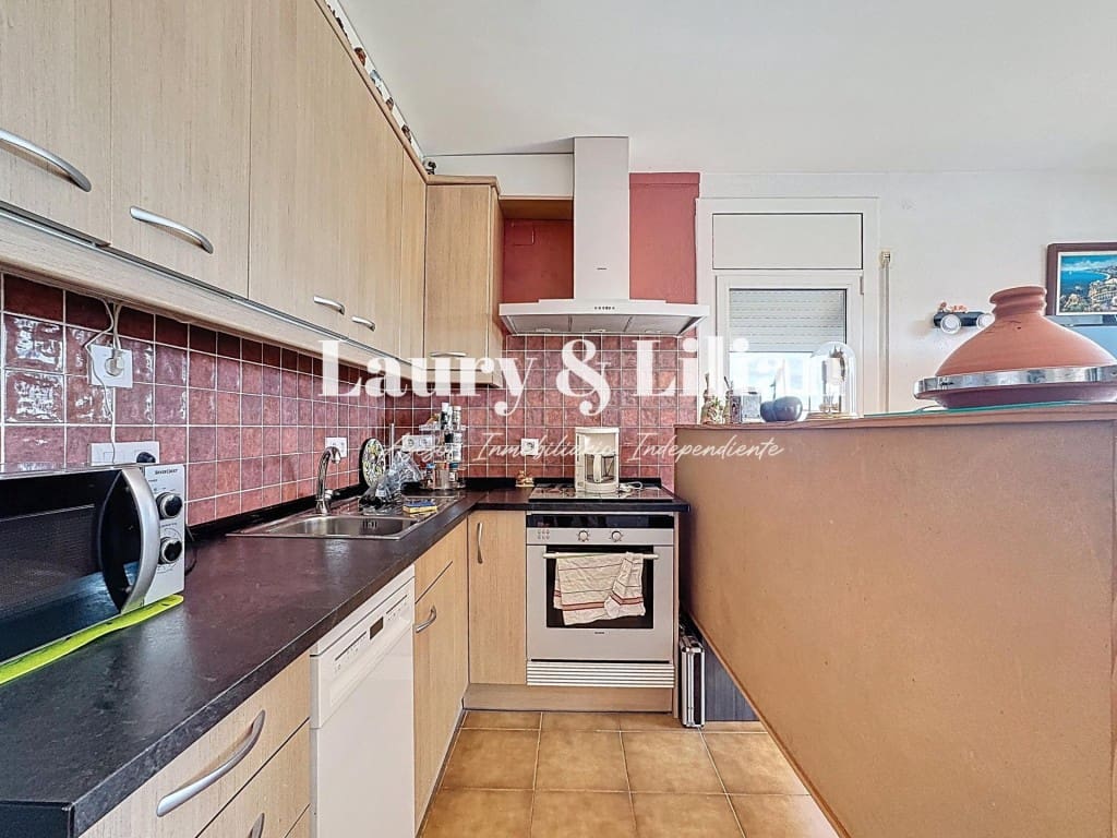 1 slaapkamer Appartement te koop in Empuriabrava met zwembad - € 104.000 (Ref: 9755536)