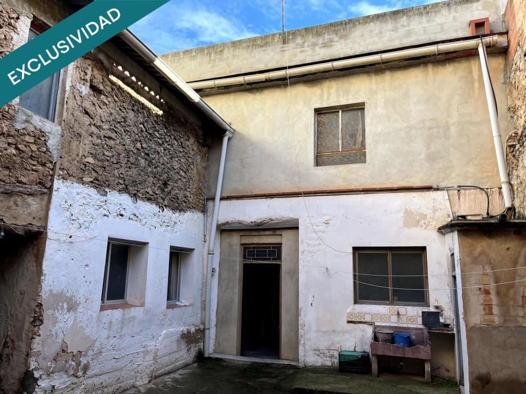 4 slaapkamer Villa te koop in Bugarra - € 125.000 (Ref: 9755538)