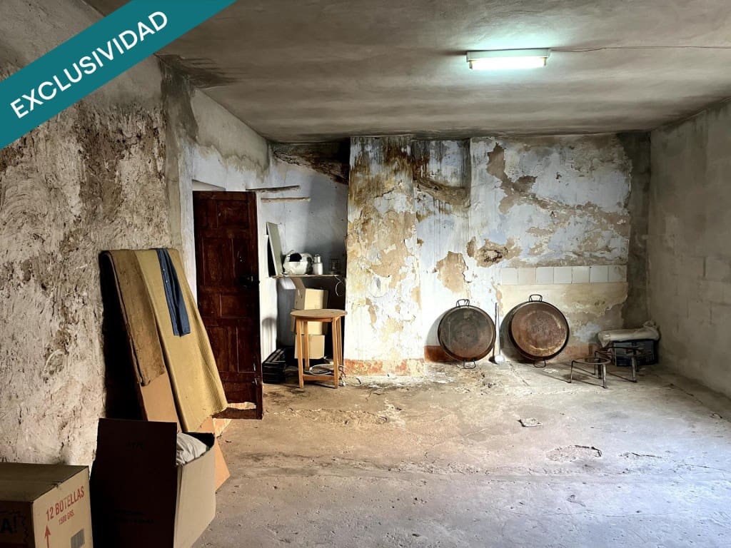 4 slaapkamer Villa te koop in Bugarra - € 125.000 (Ref: 9755538)