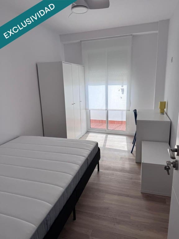 Apartamento de 5 habitaciones en Castelló de la Plana en venta - 215.000 € (Ref: 9755539)