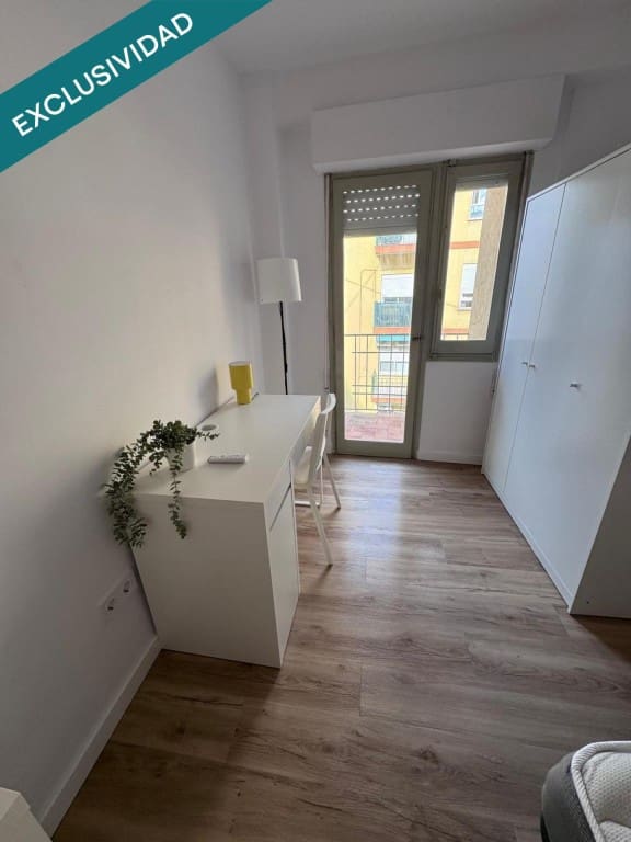 Apartamento de 5 habitaciones en Castelló de la Plana en venta - 215.000 € (Ref: 9755539)