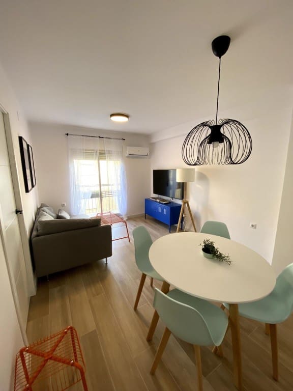 3 bedroom Apartment for sale in Valencia city - € 269,000 (Ref: 9755540)