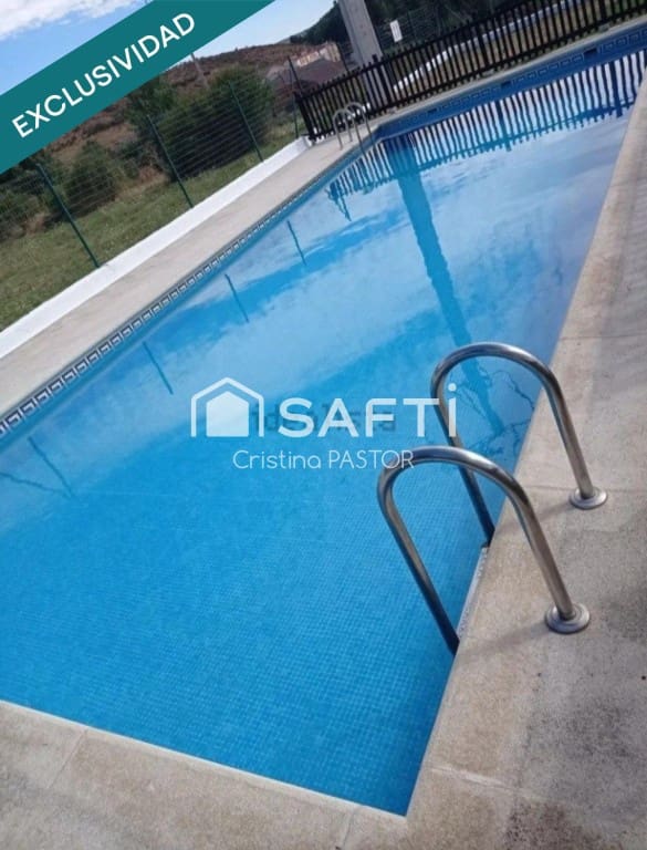 3 bedroom Terraced Villa for sale in Carrocera with pool garage - € 80,000 (Ref: 9755542)