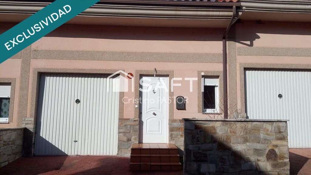 3 bedroom Terraced Villa for sale in Carrocera with pool garage - € 80,000 (Ref: 9755542)