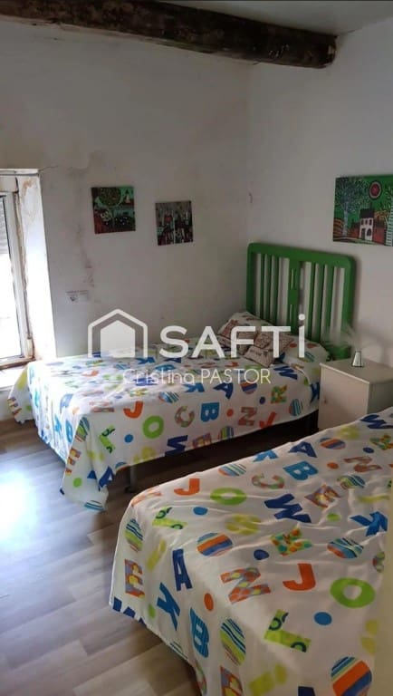 7 bedroom Terraced Villa for sale in Valderas - € 64,000 (Ref: 9755543)