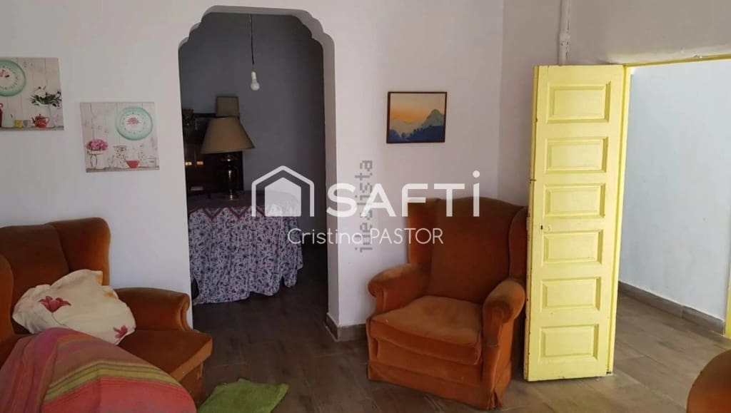 7 bedroom Terraced Villa for sale in Valderas - € 64,000 (Ref: 9755543)