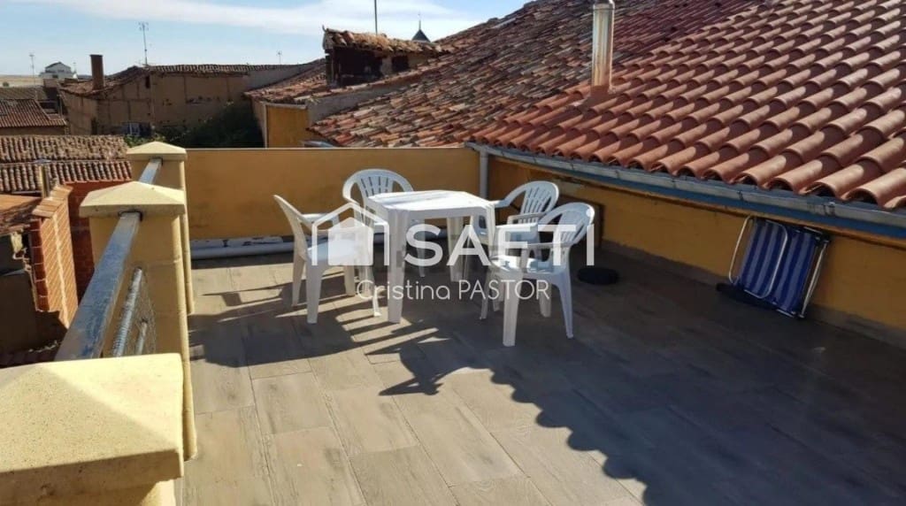 7 bedroom Terraced Villa for sale in Valderas - € 64,000 (Ref: 9755543)