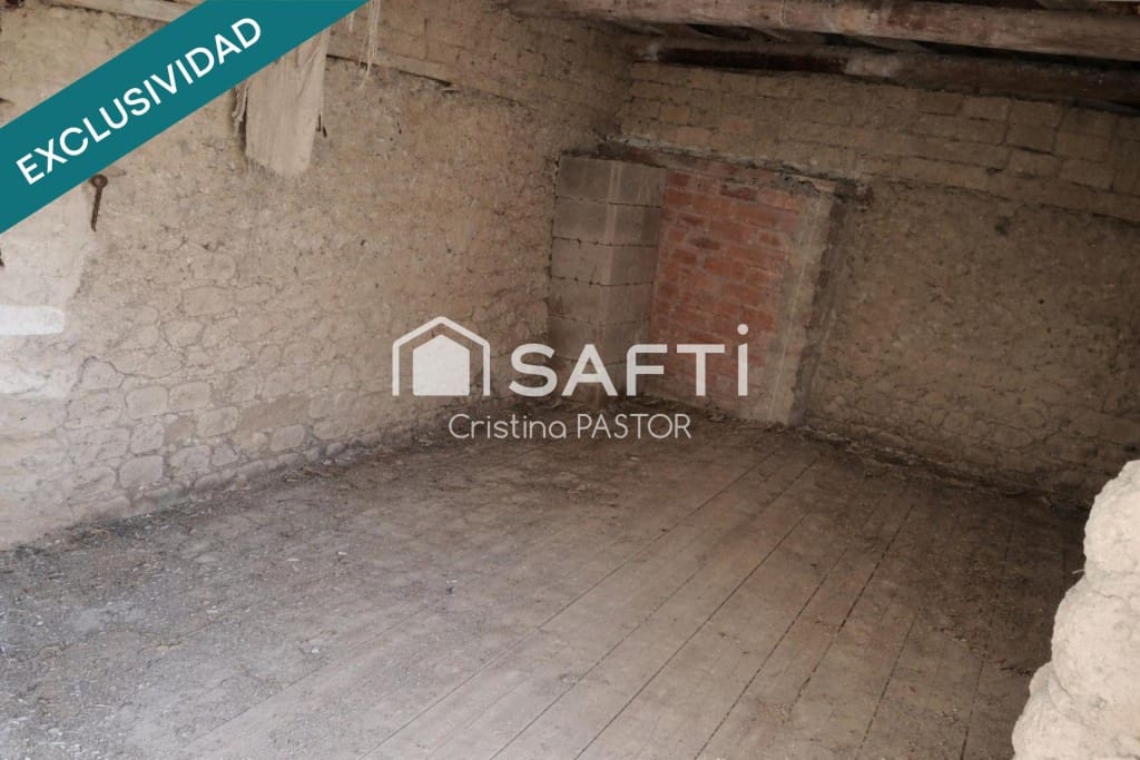 3 bedroom Finca/Country House for sale in Gordoncillo - € 75,000 (Ref: 9755544)