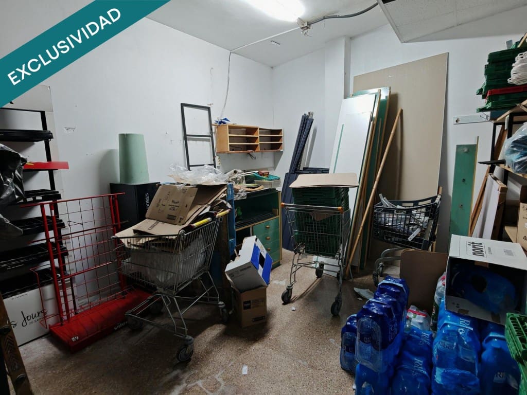 Local Commercial à vendre à Barcelone ville - 60 000 € (Ref: 9755551)