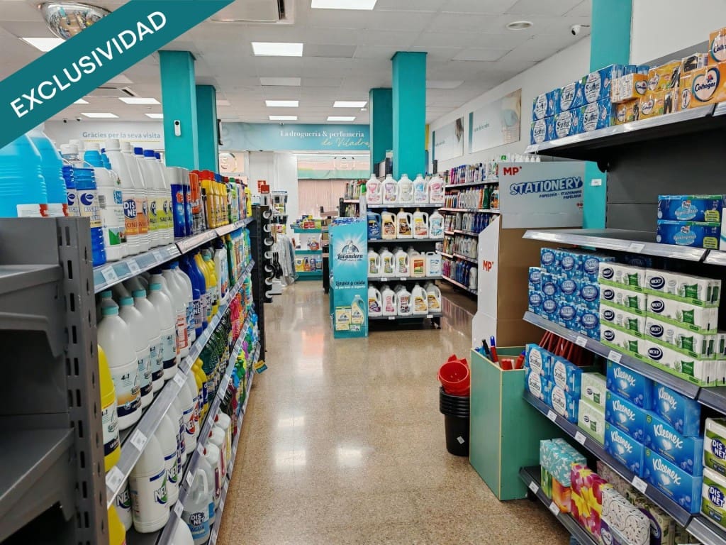 Local Commercial à vendre à Barcelone ville - 60 000 € (Ref: 9755551)