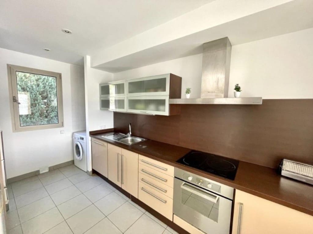 3 soverom Rekkehus til leie i Manacor med svømmebasseng - € 2 750 (Ref: 9755553)