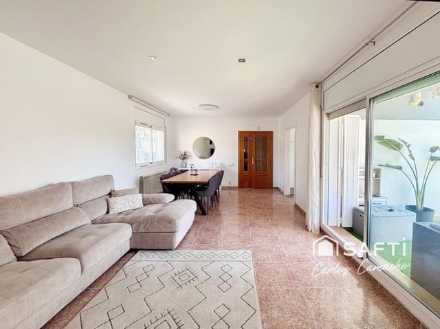 4 chambre Villa/Maison à vendre à Segur de Calafell, Calafell avec piscine garage - 430 000 € (Ref: 9755555)