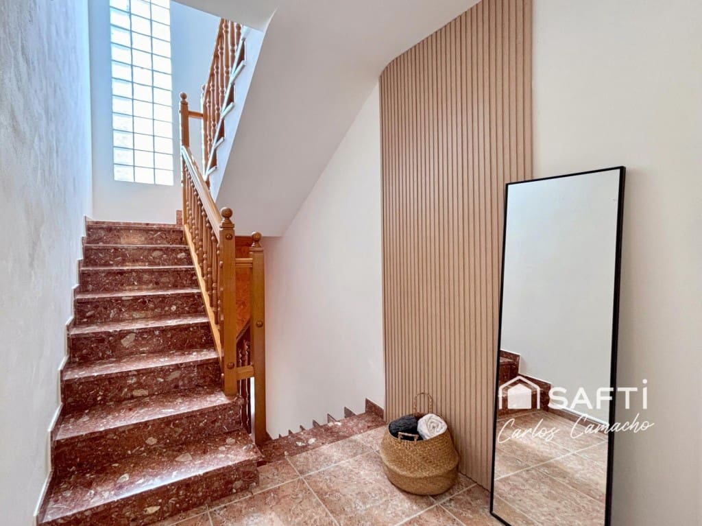 4 chambre Villa/Maison à vendre à Calafell avec piscine garage - 430 000 € (Ref: 9755555)