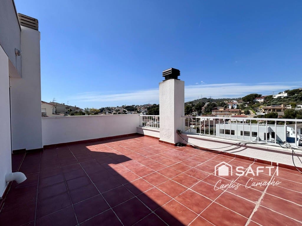 4 chambre Villa/Maison à vendre à Calafell avec piscine garage - 430 000 € (Ref: 9755555)