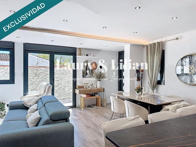 3 camera da letto Villa in vendita in Empuriabrava, Castelló d'Empúries con piscina garage - 398.000 € (Rif: 9758815)