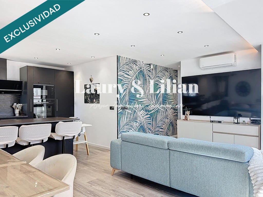 3 camera da letto Villa in vendita in Empuriabrava con piscina garage - 398.000 € (Rif: 9758815)