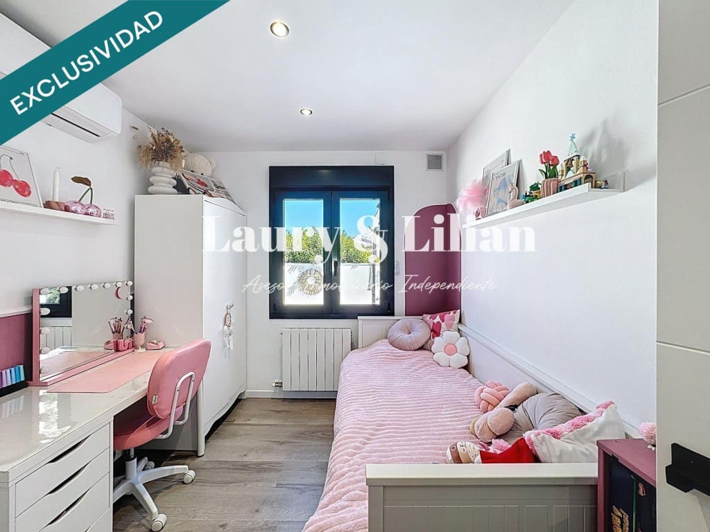 3 camera da letto Villa in vendita in Empuriabrava con piscina garage - 398.000 € (Rif: 9758815)
