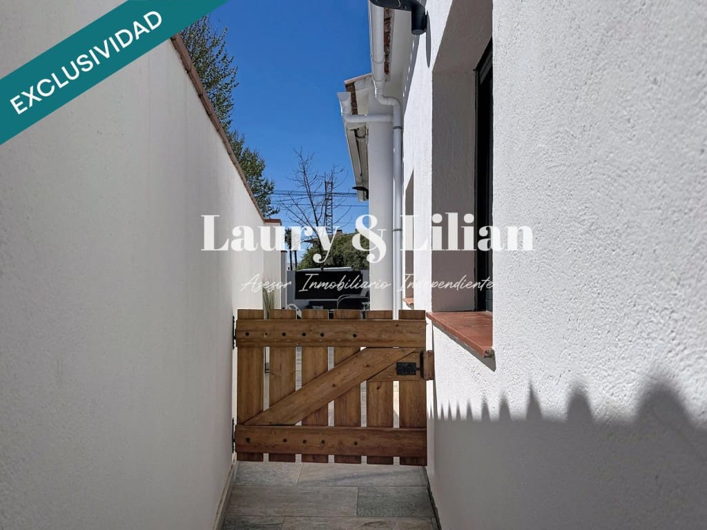 3 camera da letto Villa in vendita in Empuriabrava con piscina garage - 398.000 € (Rif: 9758815)