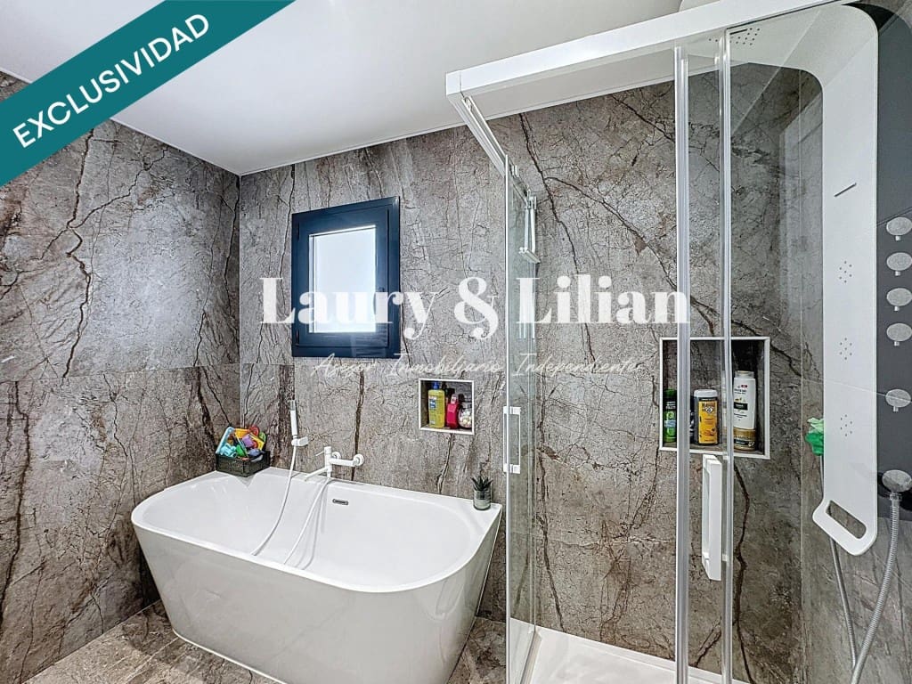 3 camera da letto Villa in vendita in Empuriabrava con piscina garage - 398.000 € (Rif: 9758815)