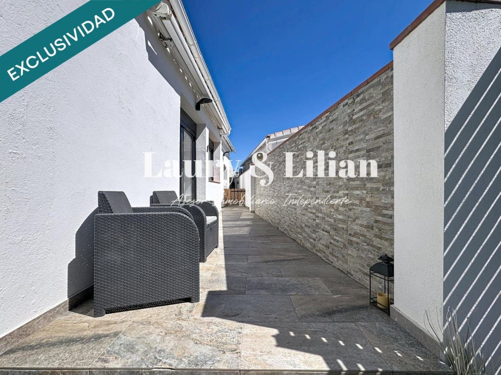 3 camera da letto Villa in vendita in Empuriabrava con piscina garage - 398.000 € (Rif: 9758815)