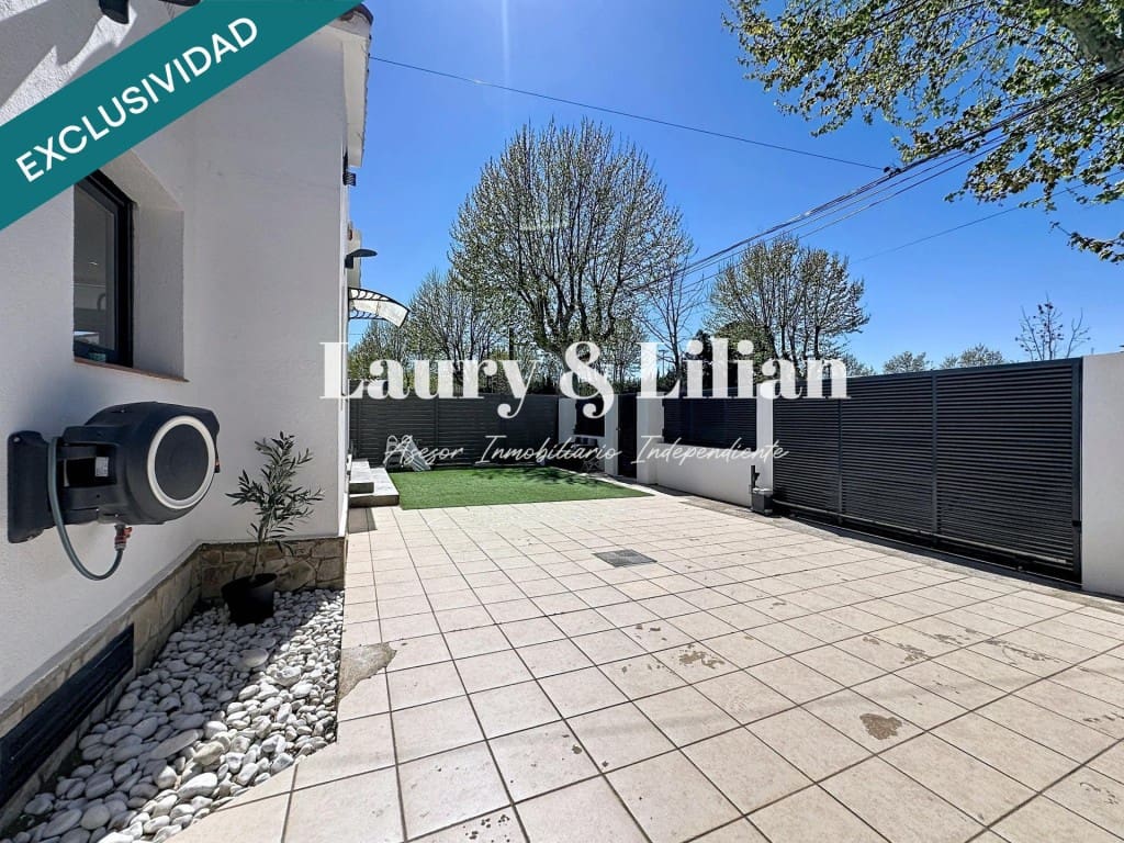 3 camera da letto Villa in vendita in Empuriabrava con piscina garage - 398.000 € (Rif: 9758815)