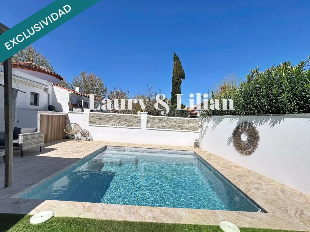 3 camera da letto Villa in vendita in Empuriabrava con piscina garage - 398.000 € (Rif: 9758815)