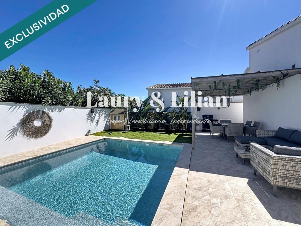 3 camera da letto Villa in vendita in Empuriabrava con piscina garage - 398.000 € (Rif: 9758815)